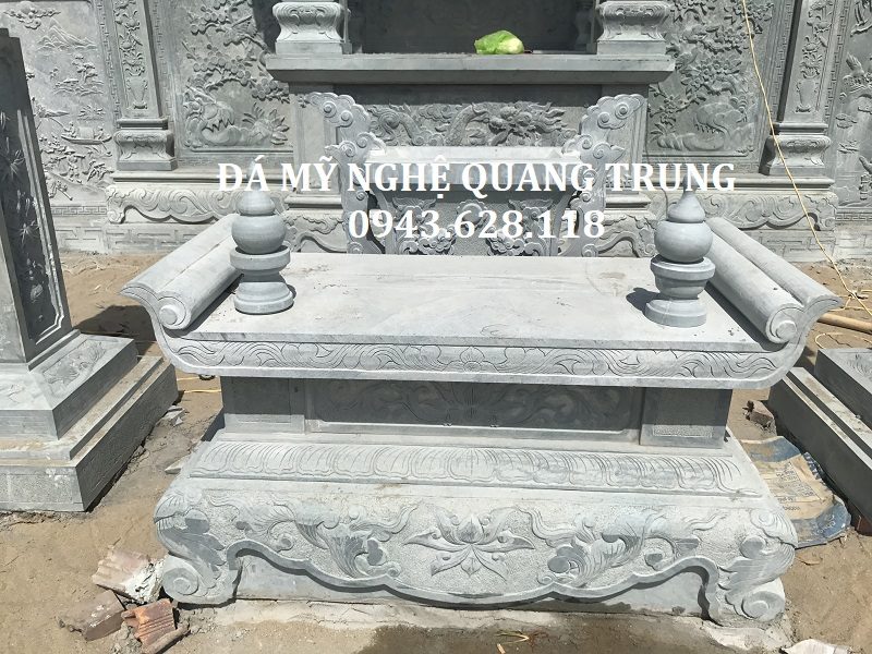 Ban le da xanh reu cao cap chan quy Quang Trung